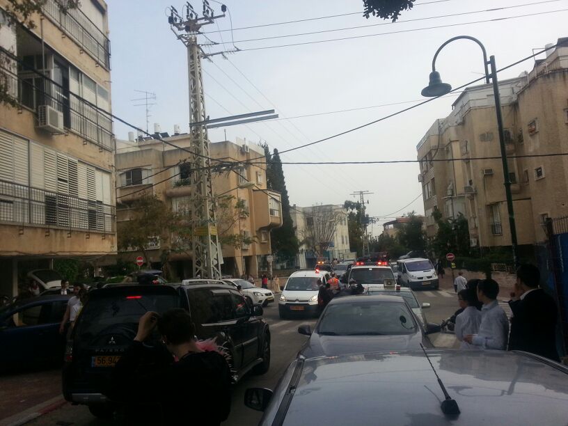 בני ברק: דקר את חברו ונעצר • תיעוד