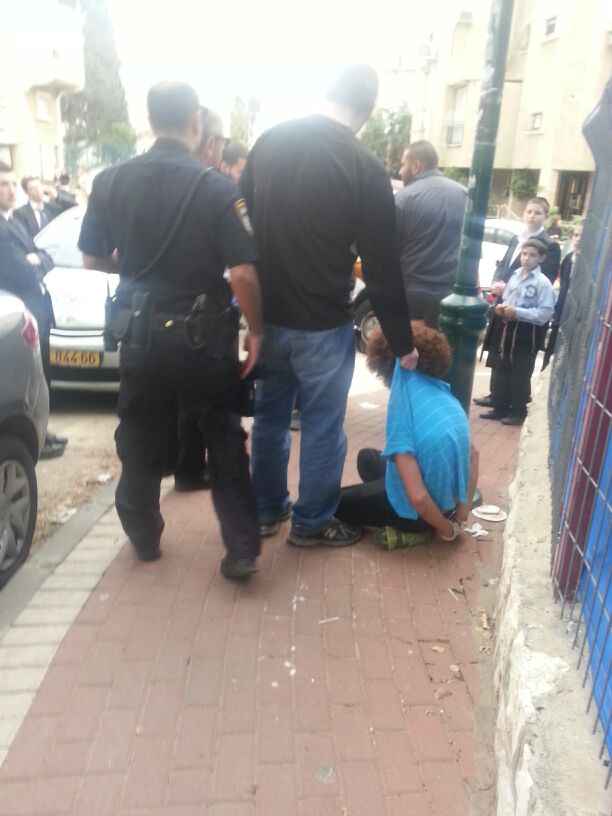 בני ברק: דקר את חברו ונעצר • תיעוד