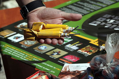 ירושלים: נערים נפצעו בינוני וקל ממשחק בנפצים