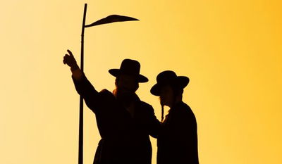 גברים חרדים נשכרו על ידי נשים כדי להכות סרבני גט