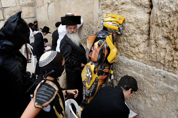 שושן פורים בכותל המערבי • תמונות