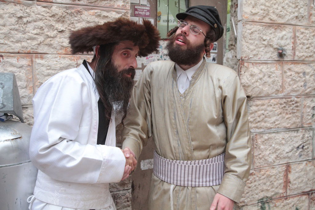 פורים בירושלים • הגלריה של יעקב לדרמן