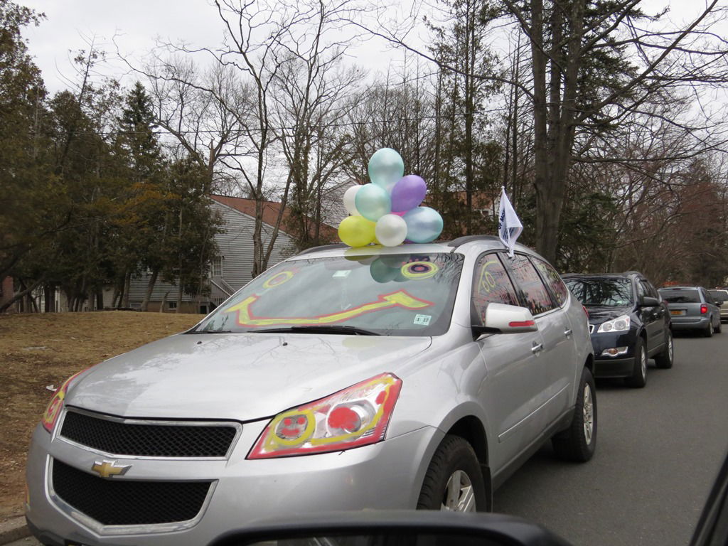צפו בגלרית ענק: חגיגות פורים במונסי