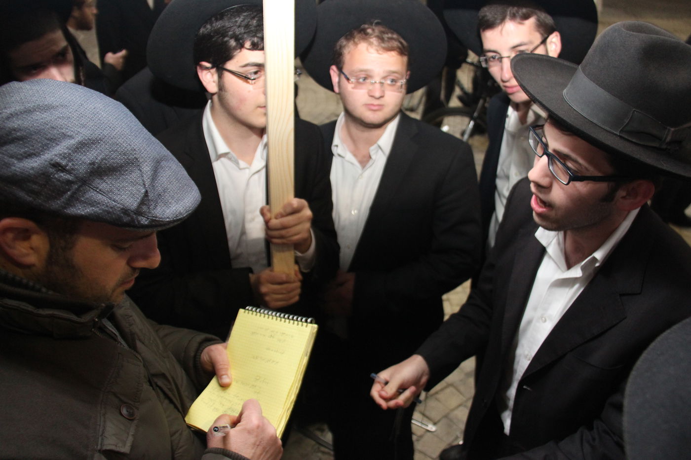 בסיום ההפגנה בי-ם: עימות אלים בין המפגינים החרדים