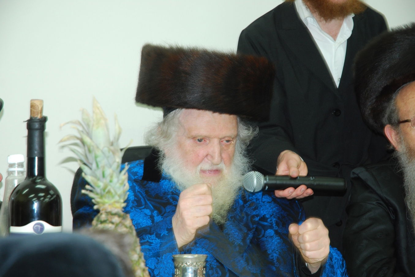 ראב"ד "העדה החרדית": "הממשלה - עמלק ממש שרודפים את הדת"