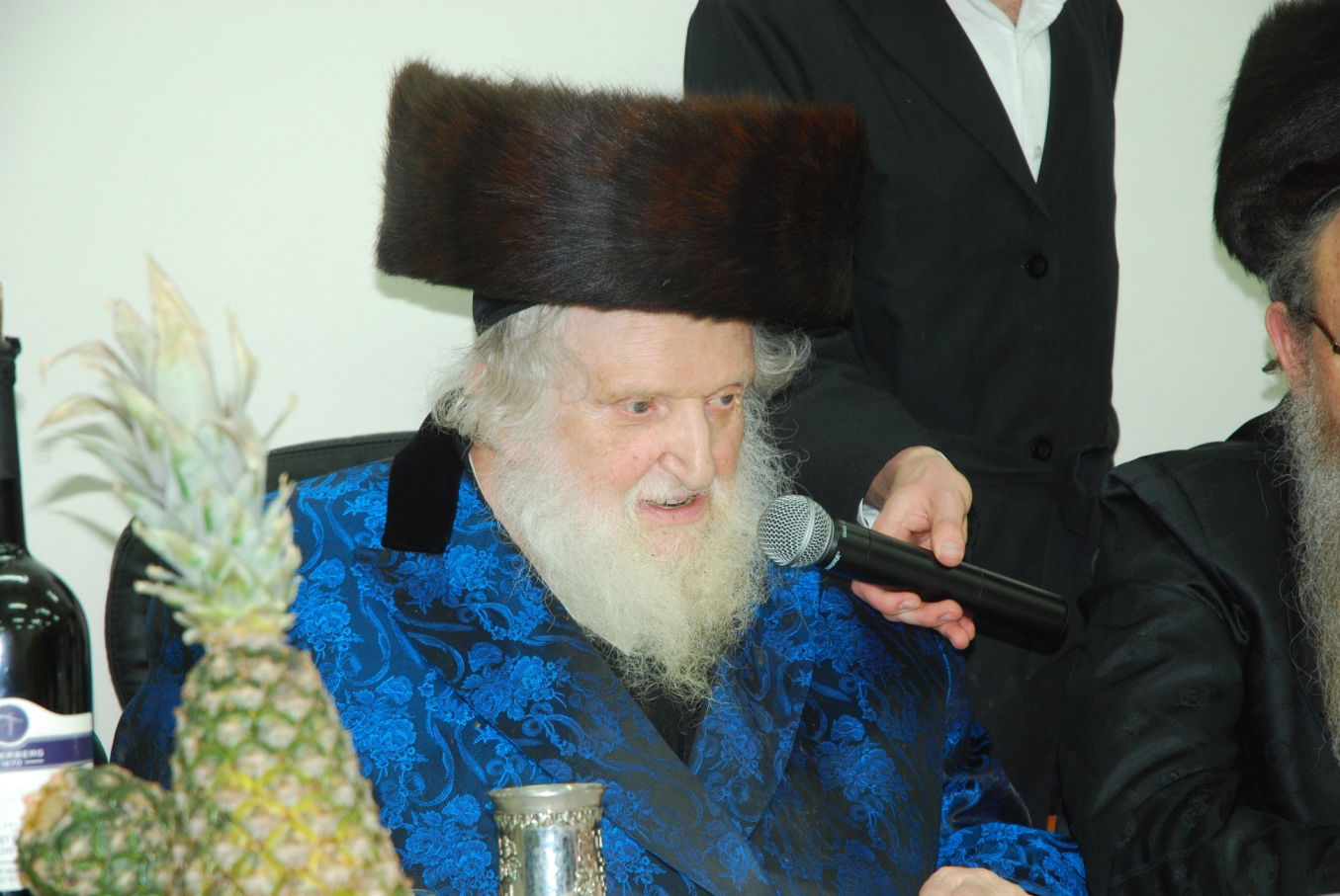 ראב"ד "העדה החרדית": "הממשלה - עמלק ממש שרודפים את הדת"