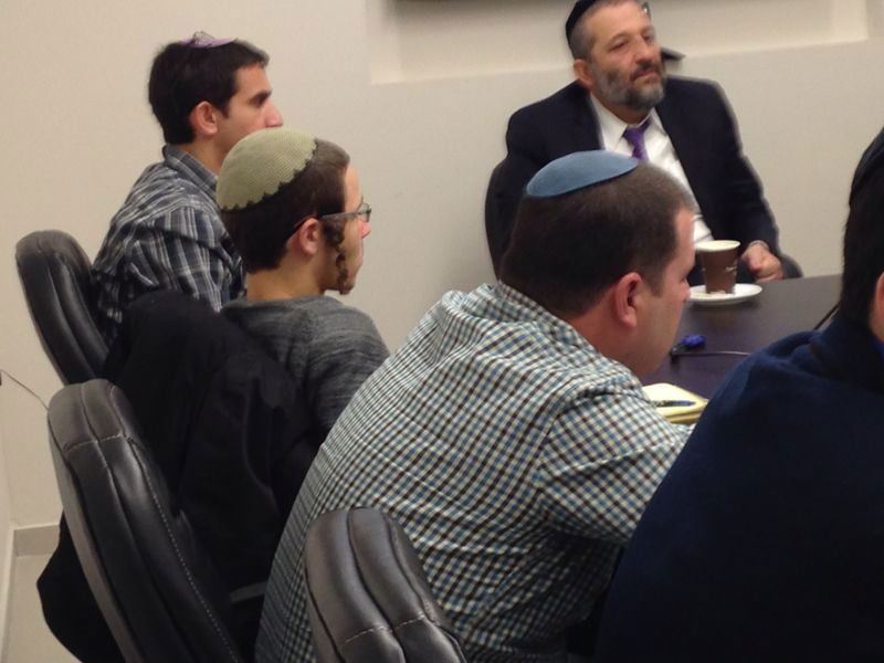 תיעוד: אריה דרעי נפגש עם הכתבים לענייני דתות