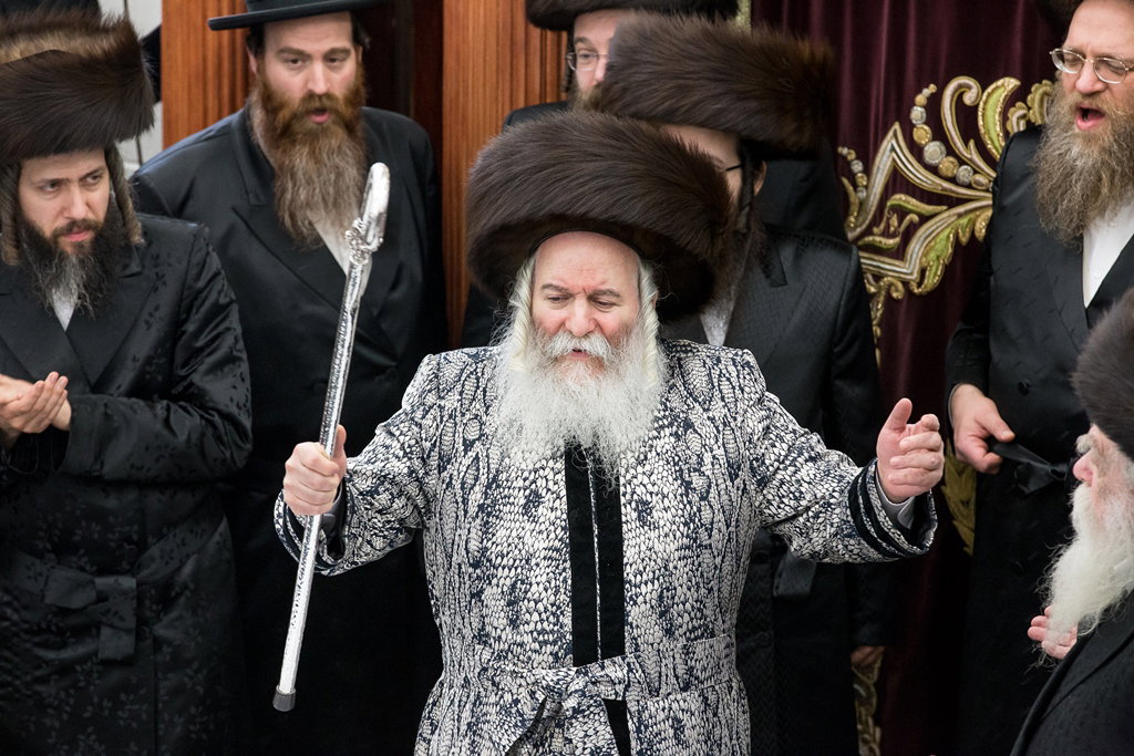 פורים בחצרות הקודש בארה"ב • תיעוד ענק