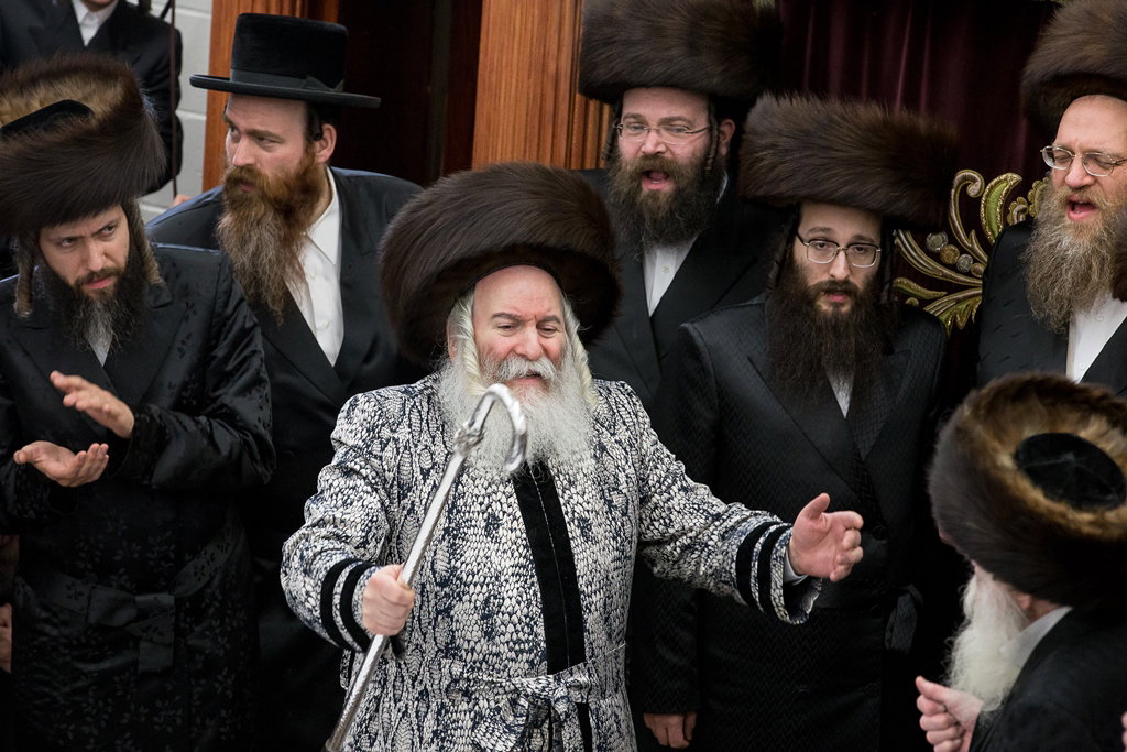 פורים בחצרות הקודש בארה"ב • תיעוד ענק