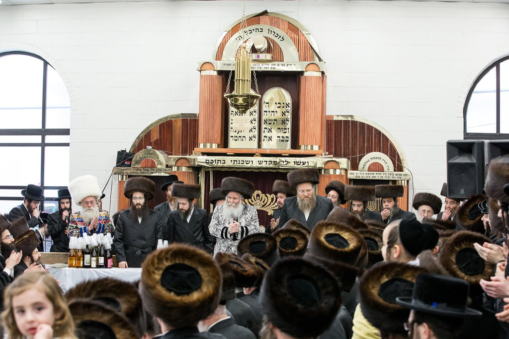פורים בחצרות הקודש בארה"ב • תיעוד ענק