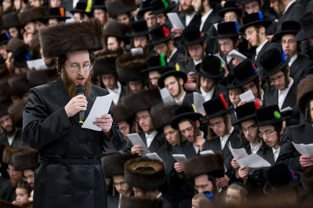 פורים בחצרות הקודש בארה"ב • תיעוד ענק
