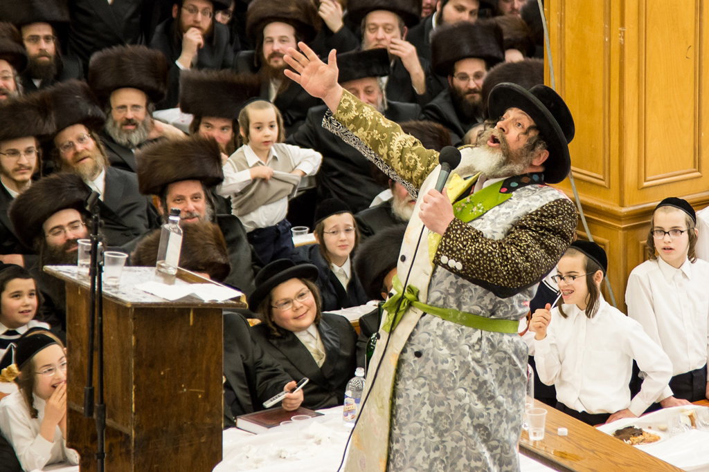 פורים בחצרות הקודש בארה"ב • תיעוד ענק