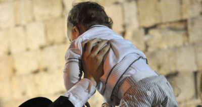 חשד להתעללות מחרידה בנתיבות: פגעו בבנם עם מגהץ