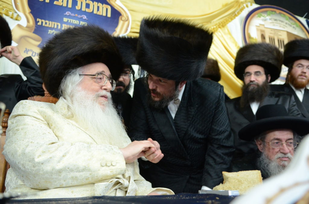 שבת היסטורית בביתר עילית בראשות האדמו"ר מצאנז • תיעוד ענק