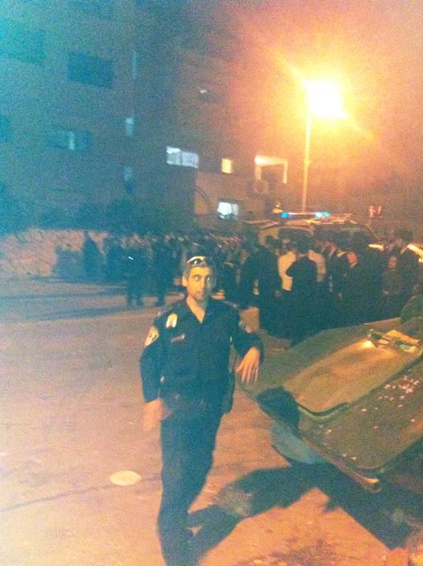 ביתר עילית: גופת הנפטר חולצה עם מנוף