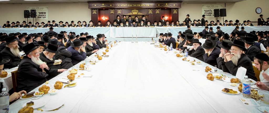 גלריה: טיש ההילולא בבאבוב