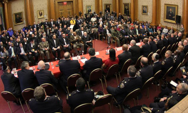 ניו יורק: מפכ"ל המשטרה נפגש עם עסקני היהדות החרדית