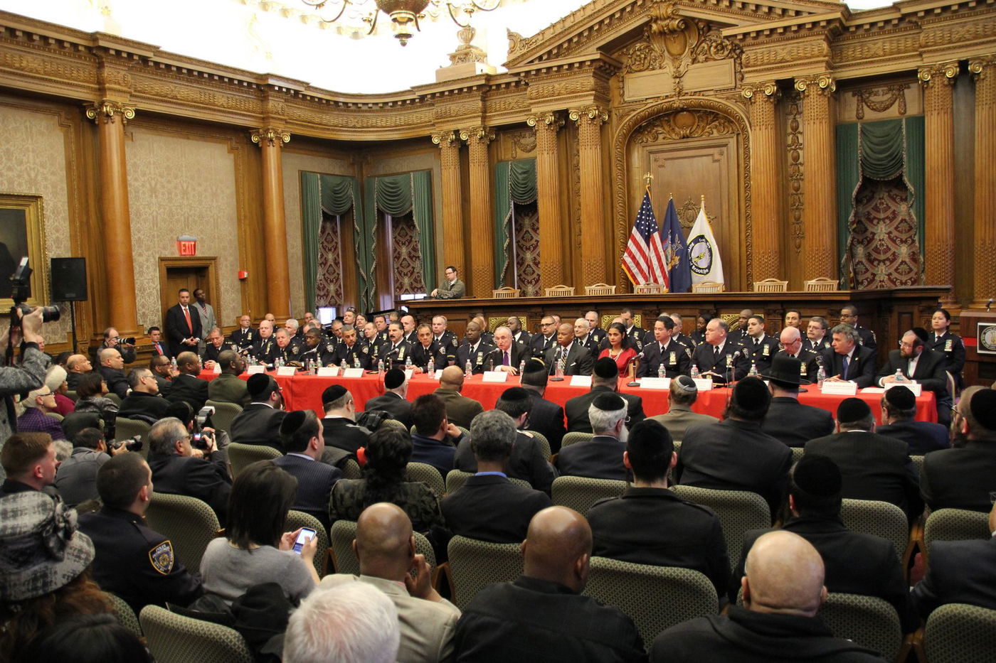 ניו יורק: מפכ"ל המשטרה נפגש עם עסקני היהדות החרדית