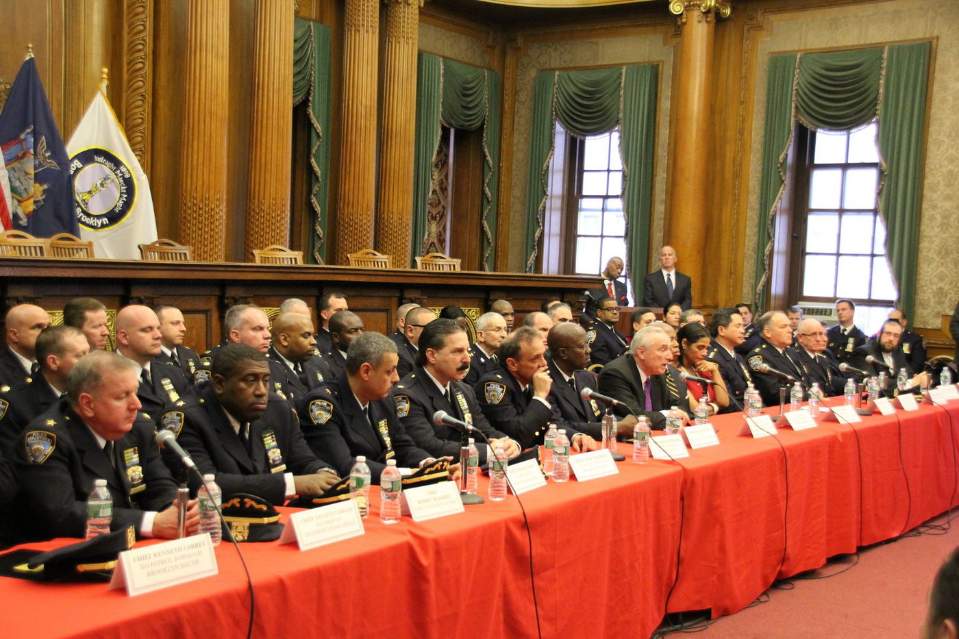 ניו יורק: מפכ"ל המשטרה נפגש עם עסקני היהדות החרדית