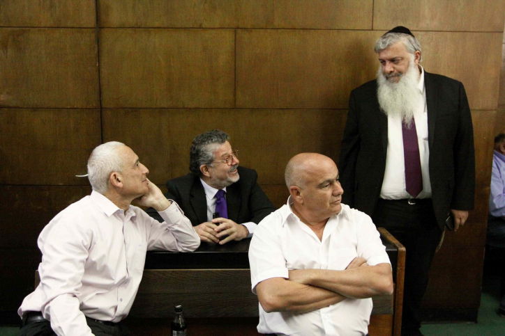 ההכרעה בפרשת הולילנד בתמונות • תיעוד מבית המשפט