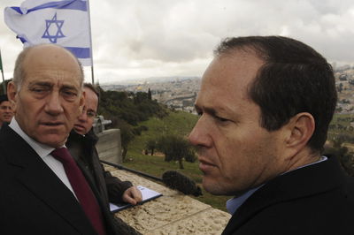 "עצוב וכואב", ברקת ואולמרט