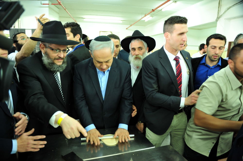 צפו בוידאו: "נתניהו מכין 'לחם עוני' לילדי ישראל"