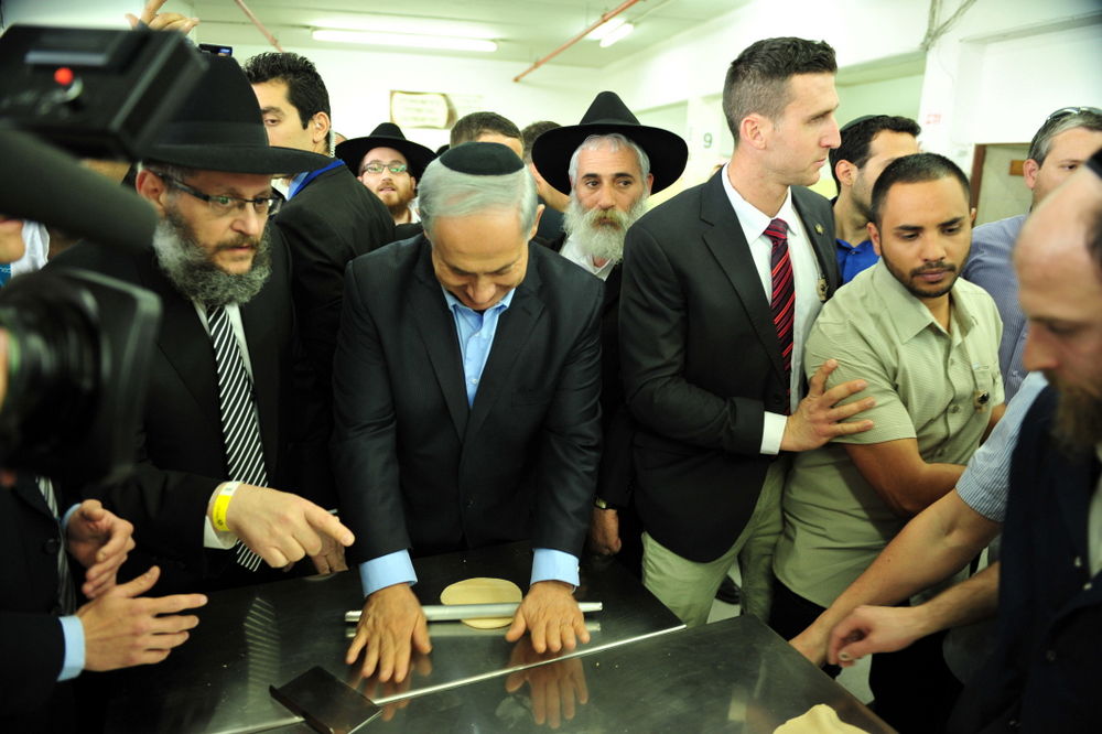 צפו בוידאו: "נתניהו מכין 'לחם עוני' לילדי ישראל"