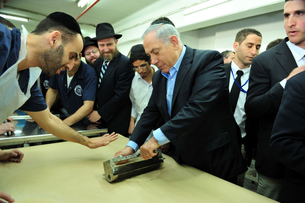 צפו בוידאו: "נתניהו מכין 'לחם עוני' לילדי ישראל"