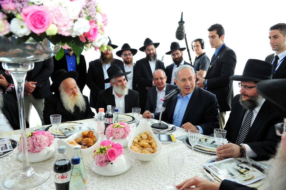 צפו בוידאו: "נתניהו מכין 'לחם עוני' לילדי ישראל"