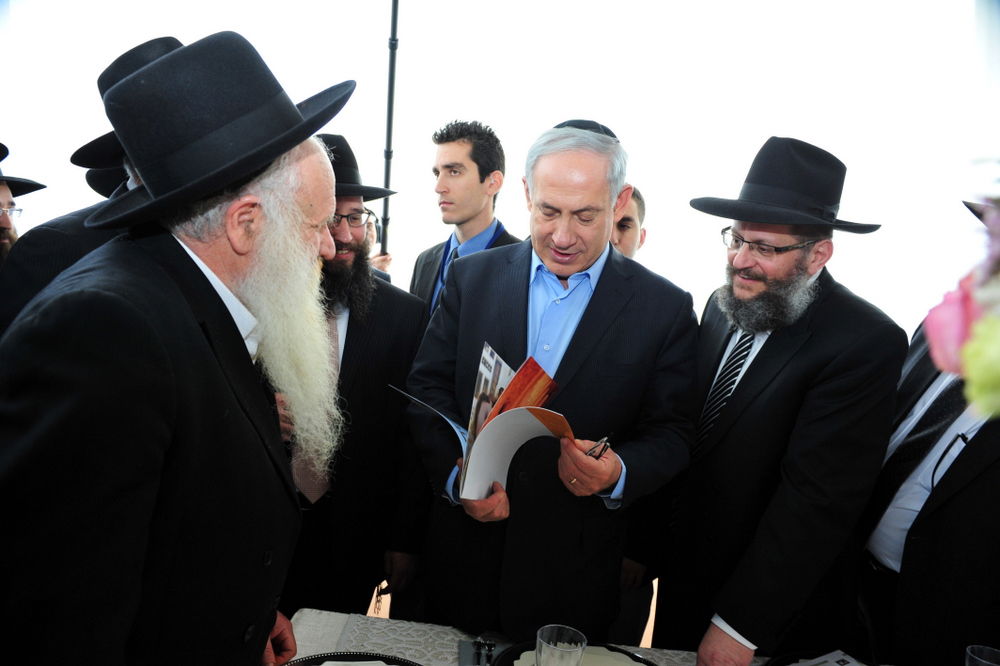 צפו בוידאו: "נתניהו מכין 'לחם עוני' לילדי ישראל"