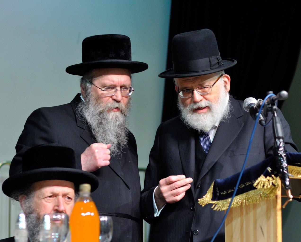 צפו: מיליארדרים ואדמו"רים חגגו יחד