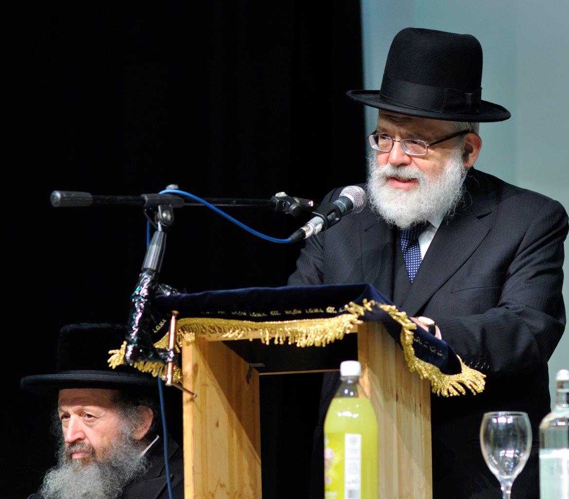 צפו: מיליארדרים ואדמו"רים חגגו יחד