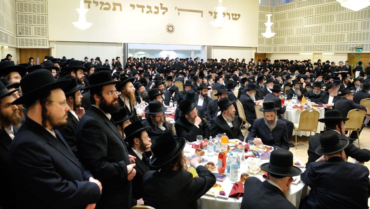 צפו: מיליארדרים ואדמו"רים חגגו יחד