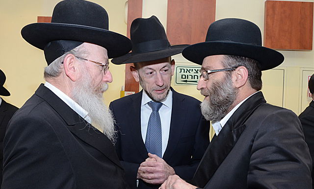 גפני עם מקלב וליצמן, הבוקר