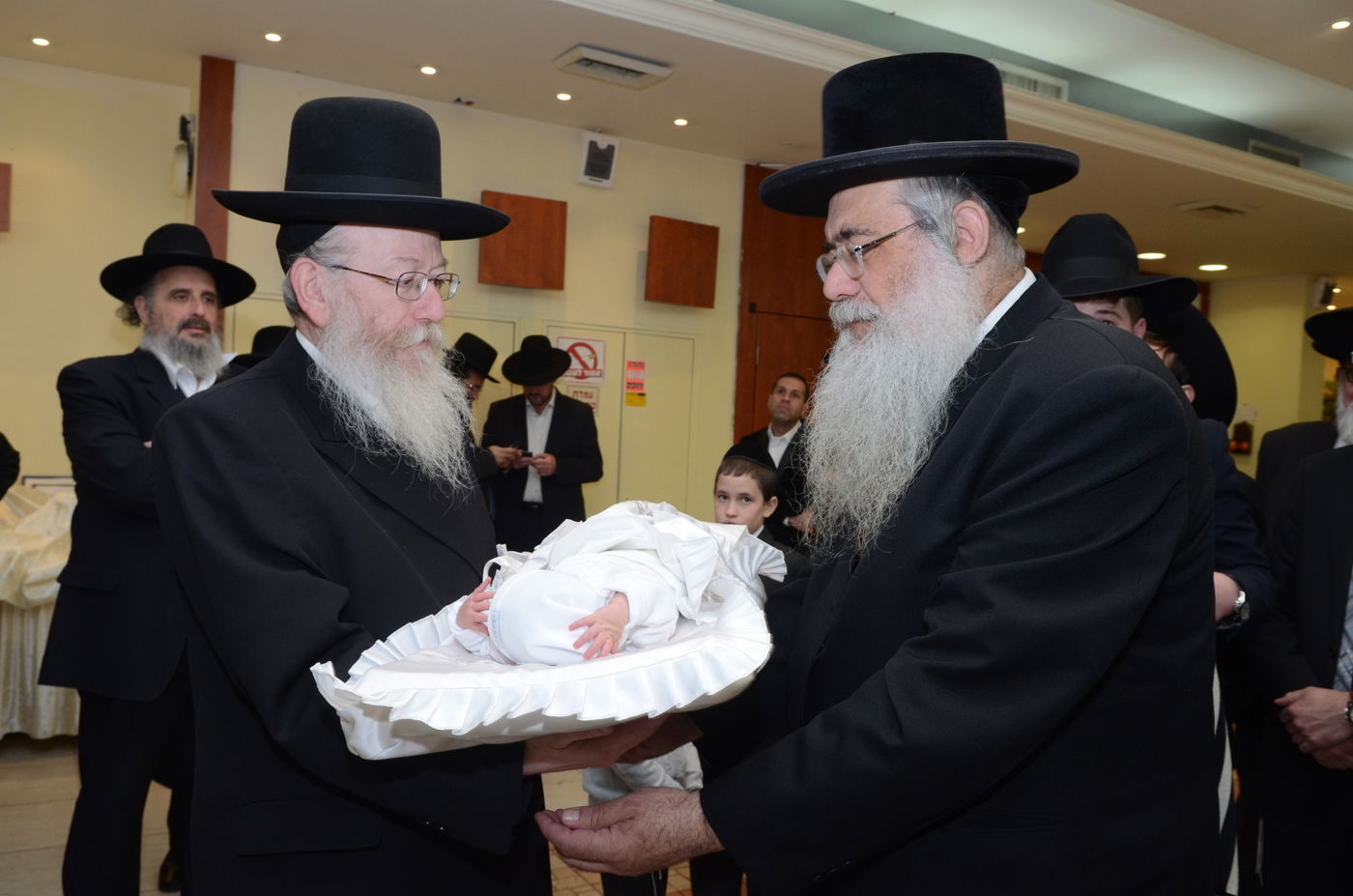 גלריה: שמחת הברית לנכד ח"כ משה גפני