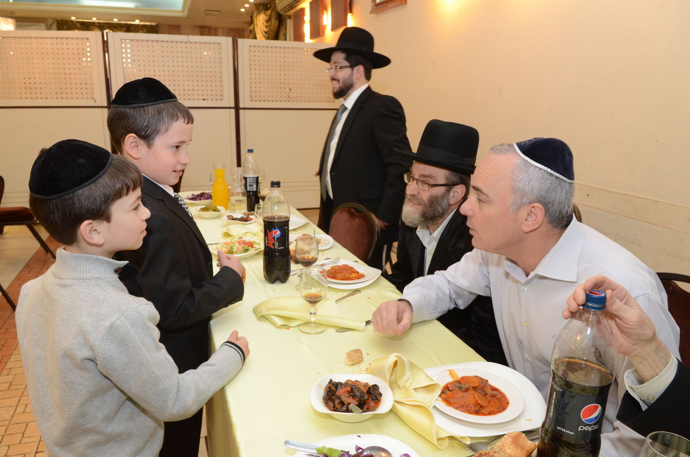 גלריה: שמחת הברית לנכד ח"כ משה גפני