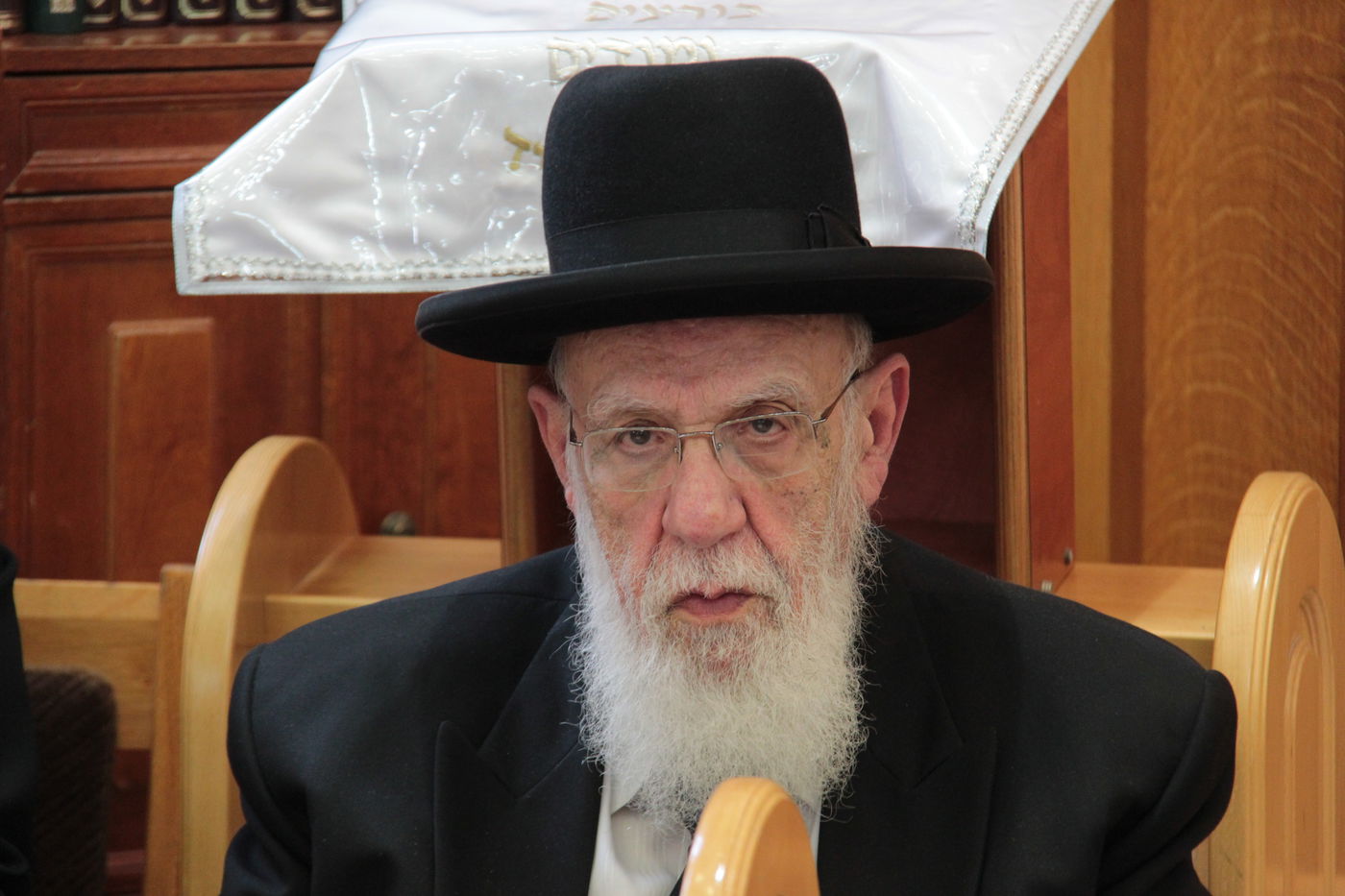 צפו: הרב שלום כהן בישיבת 'בין הזמנים'