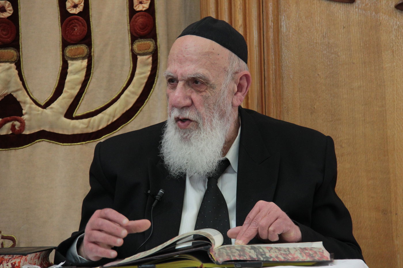 צפו: הרב שלום כהן בישיבת 'בין הזמנים'