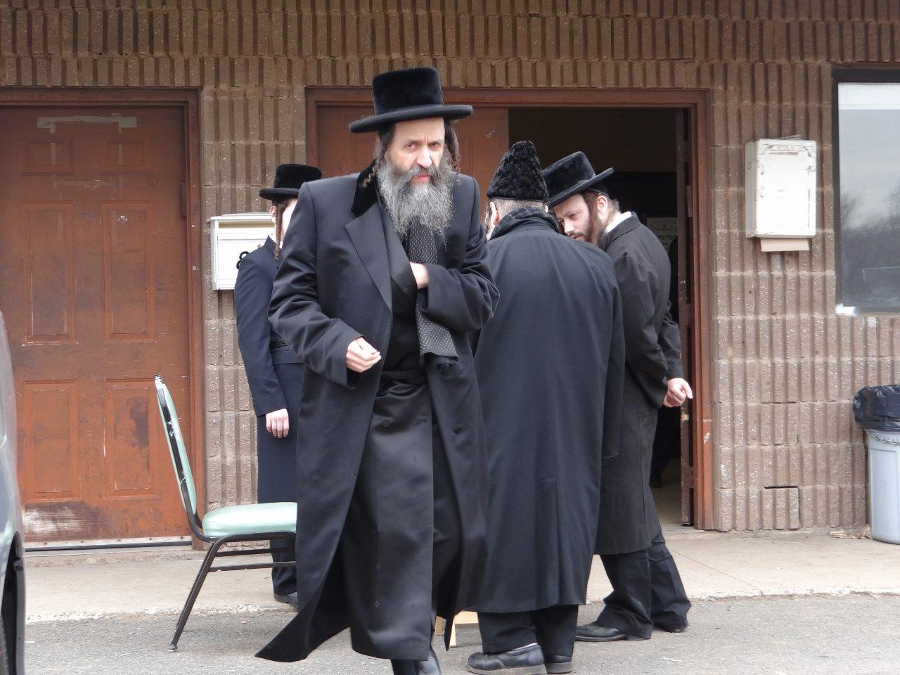 יארצייט בסקווירא • תיעוד ענק