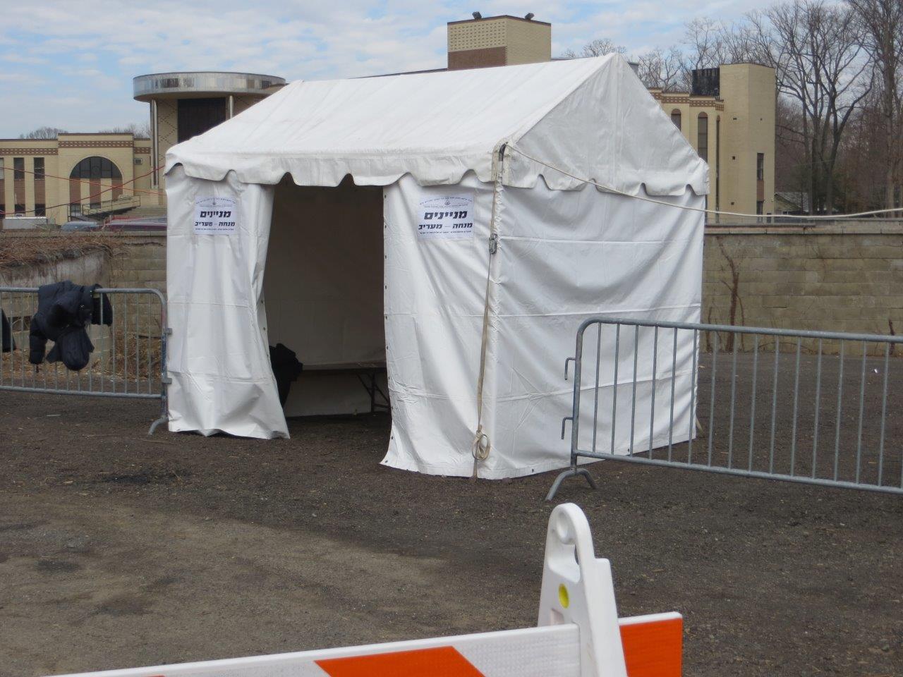 יארצייט בסקווירא • תיעוד ענק