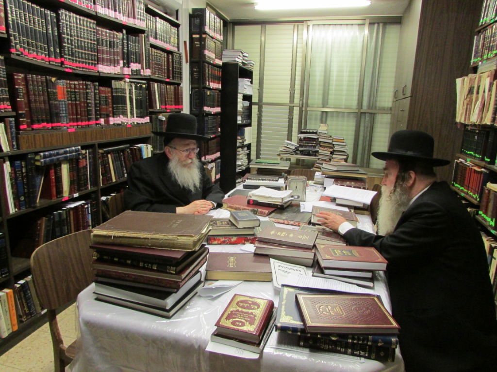 לקראת החג: ח"כ יעקב ליצמן מבקר אצל רבנים ואדמו"רים