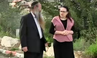 צפו: רבה של ההתנחלות יצהר מגנה את ההתפרעות האלימה