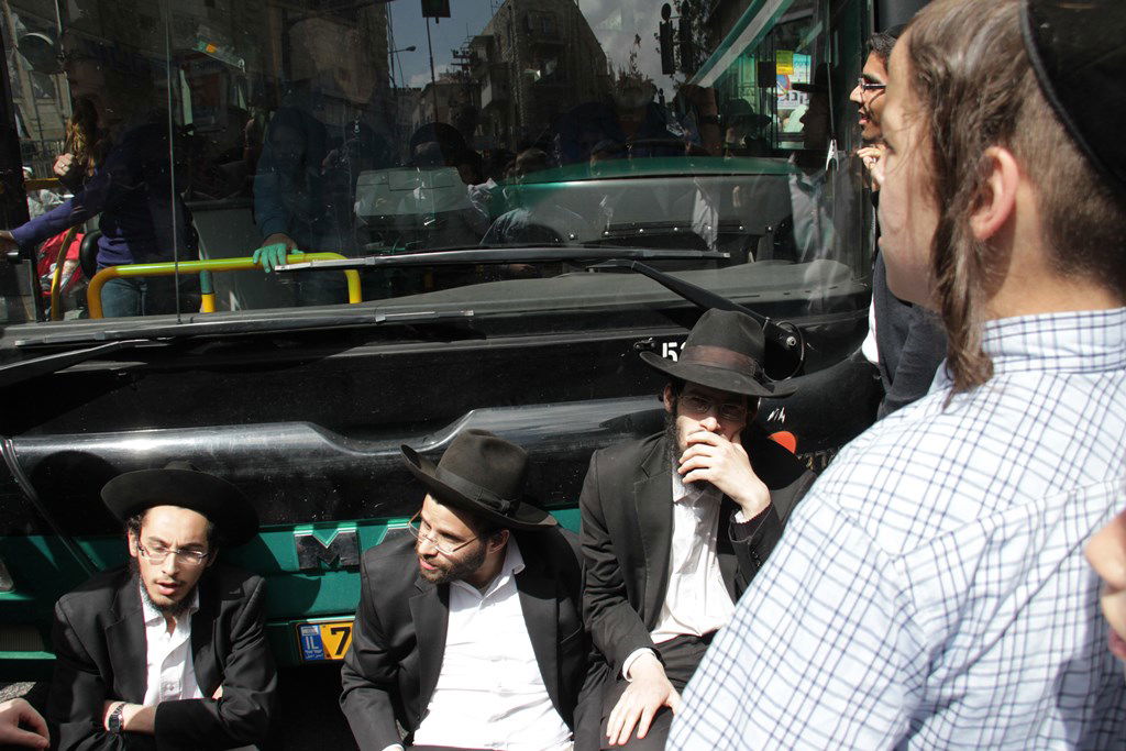 תיעוד ענק: ההפגנה האלימה בגאולה