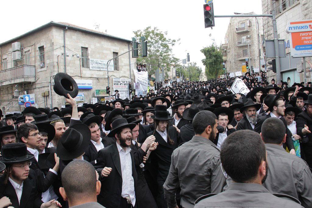 תיעוד ענק: ההפגנה האלימה בגאולה