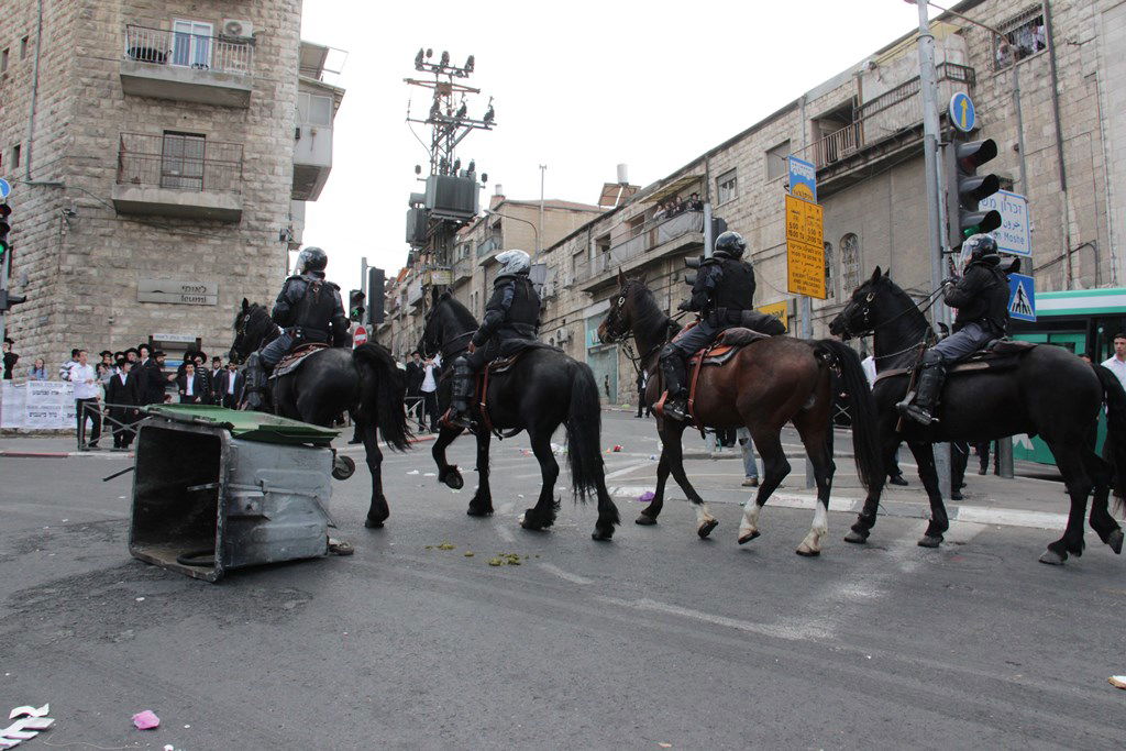 תיעוד ענק: ההפגנה האלימה בגאולה