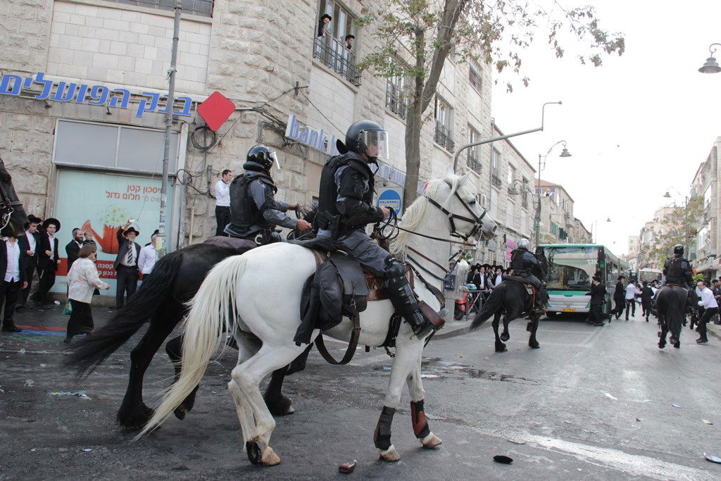 תיעוד ענק: ההפגנה האלימה בגאולה
