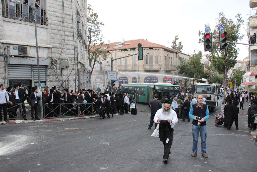 תיעוד ענק: ההפגנה האלימה בגאולה
