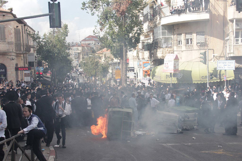 תיעוד ענק: ההפגנה האלימה בגאולה