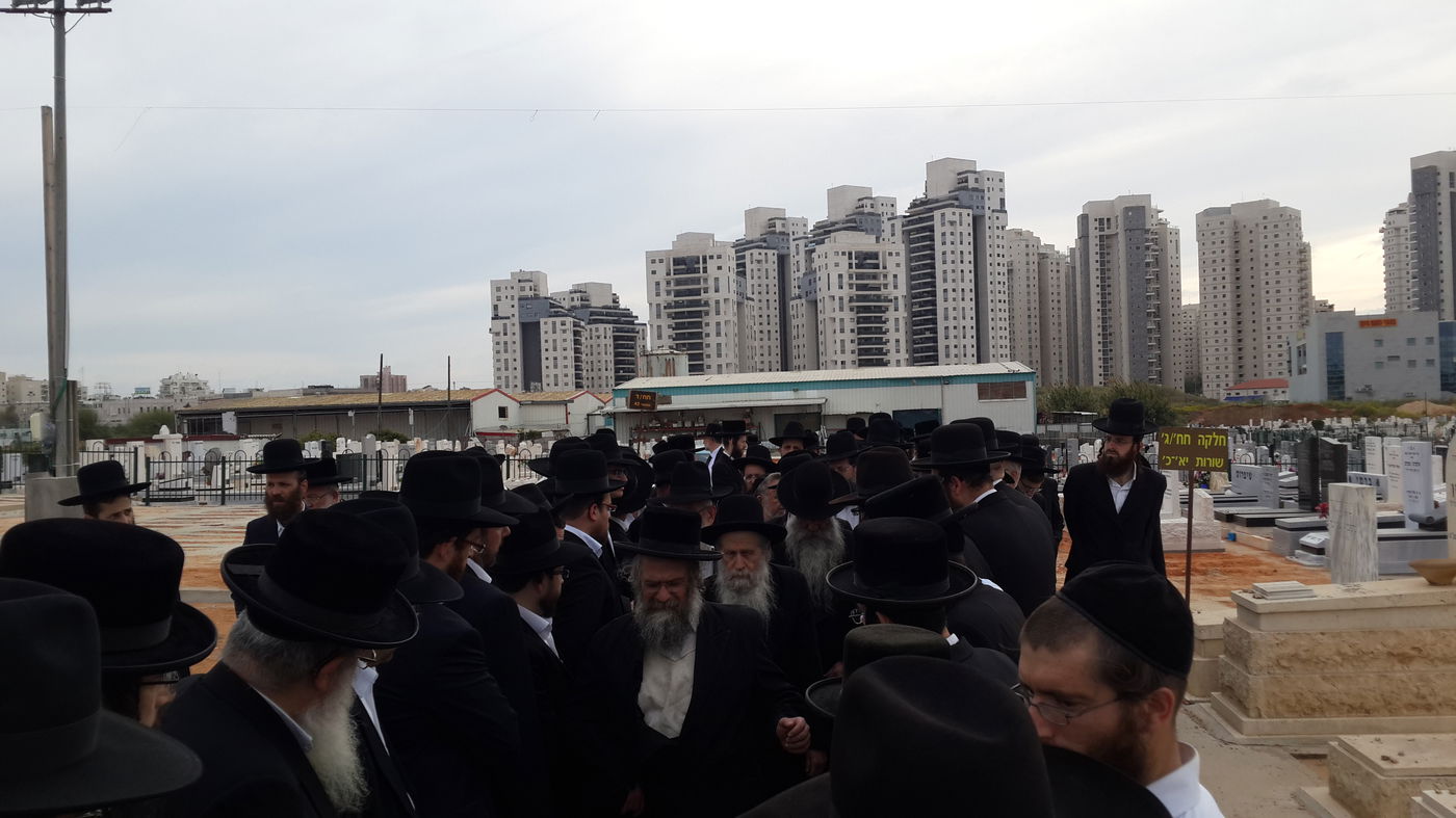 אחותו של ח"כ גפני הובאה למנוחות