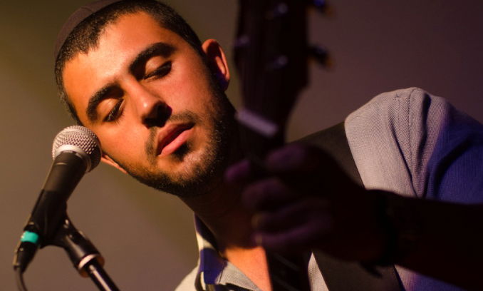 מדוע ישי ריבו לא צירף את "מה נשתנה" לאלבום הבכורה שלו?